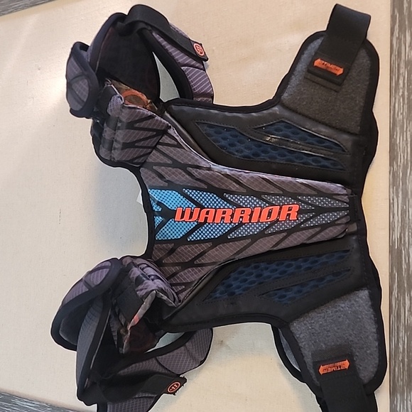 Used Warrior VPS BURN Lacrosse Shoulder Pads Grey - Picture 5 of 10